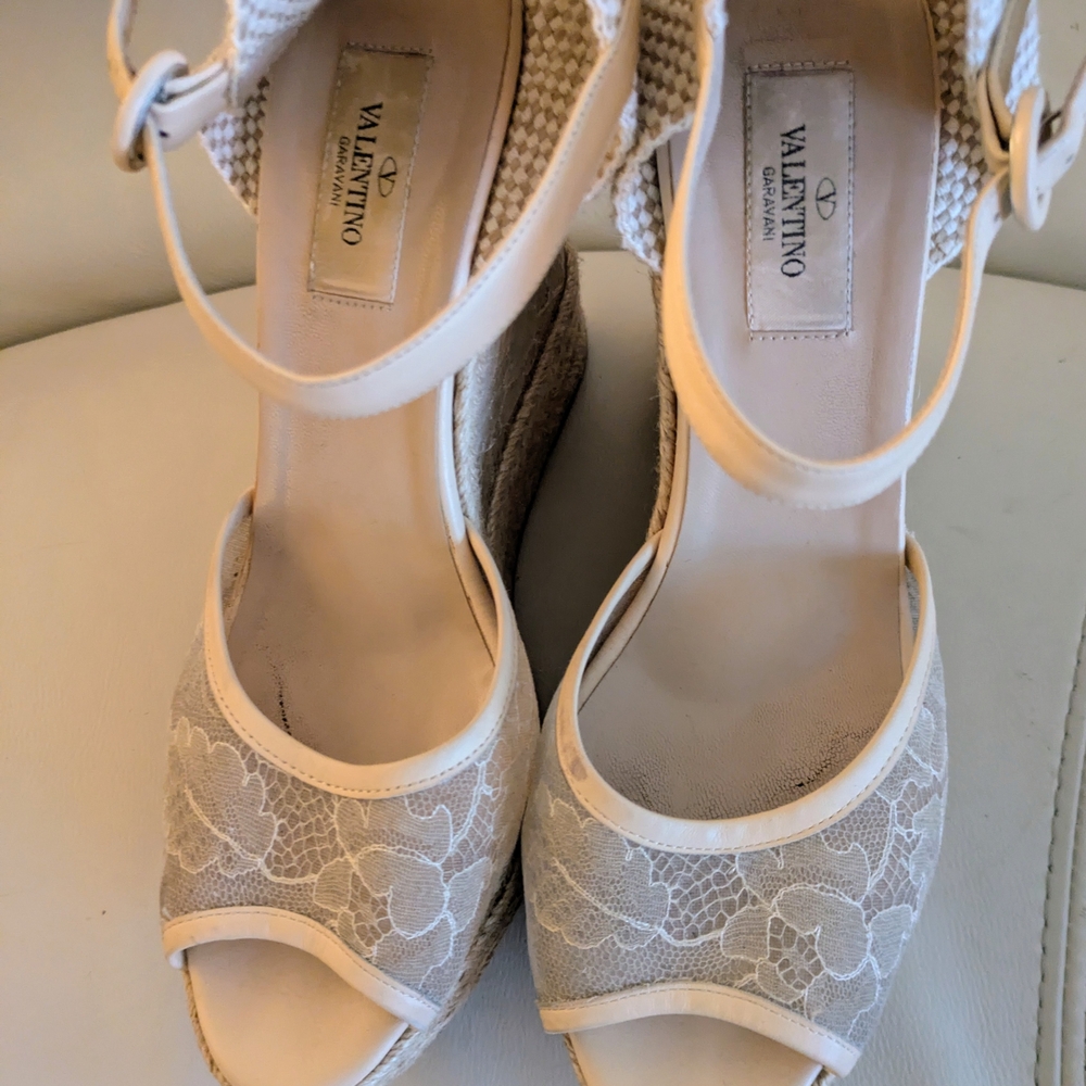 Valentino Beige Lace Leather Straps Espadrille Wedge Sandals Size 41/10 US Women